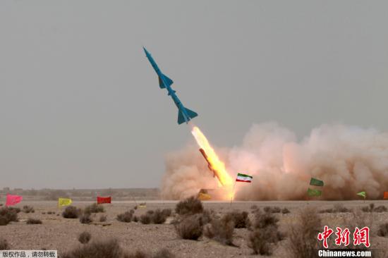 2011年7月6日，伊朗伊斯兰革命卫队在军事演习中试射了一枚射程在100公里至200公里之间的“汤达”岸舰巡航导弹。