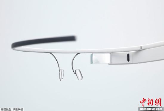 美国现首例谷歌眼镜成瘾症患者 梦里都戴着眼镜