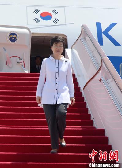 朴槿惠将会晤瑞士联邦主席 商朝核经济合作事宜 