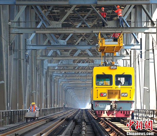京九铁路开通20年 成吸引地方产业转移的经济走廊