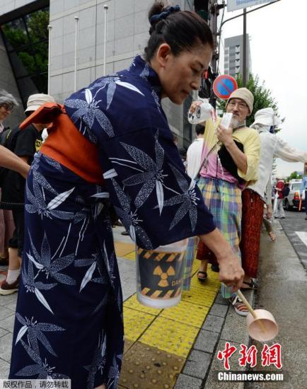 日本环境相视察指示尽快处理福岛核事故指定废弃物 