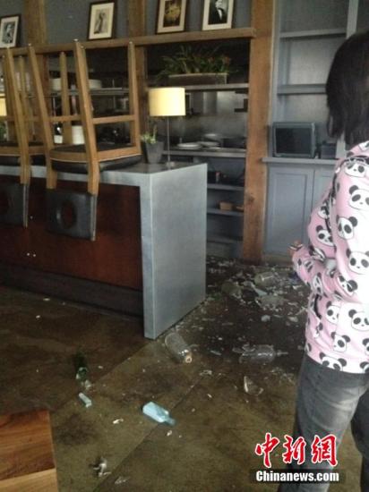 美国加州地震致葡萄酒业主雪上加霜 酒桶碎一地 