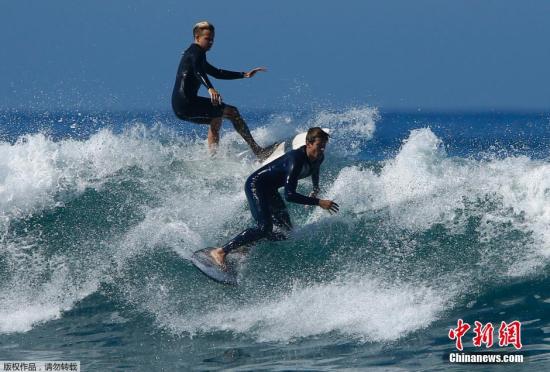 ����ͼ�����˰����߳˷����ˡ�