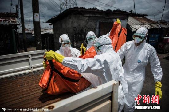 埃博拉冲击西非国家传统丧葬 棺材店或难以为继