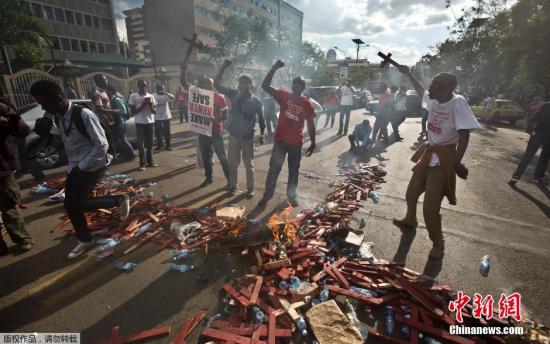 肯尼亚多名官员因恐袭辞职 中使馆吁提高防范