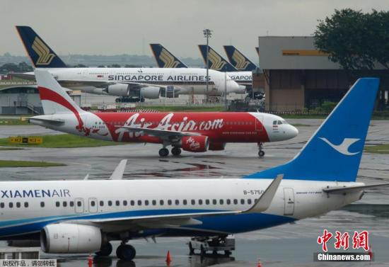 当地时间12月29日，亚航29日仍然使用失联航班的航班号，当天的一架QZ8501航班已经起飞。12月28日，亚洲航空一架从印尼泗水飞往新加坡的客机与地面控制塔台失去联系，机上载有162人。