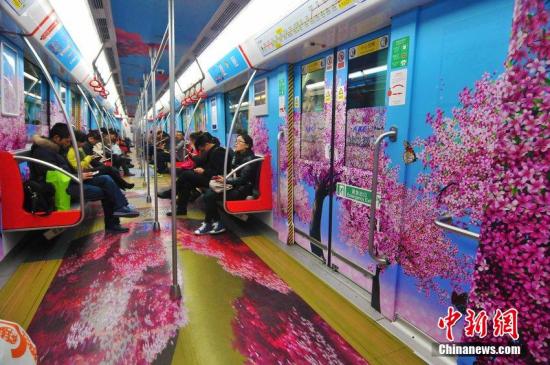 资料图：杭州地铁一号线。图片来源：CFP视觉中国