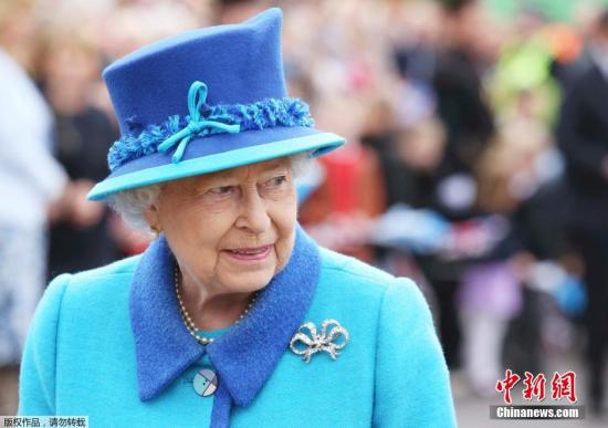老当益壮：英国女王2015全年参加341次公务活动 