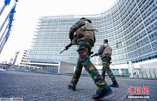 布鲁塞尔“封城”措施结束 警方反恐追捕继续