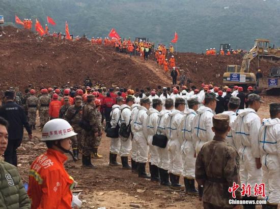 福建新闻网·深圳滑坡事故现场发现69名遇难