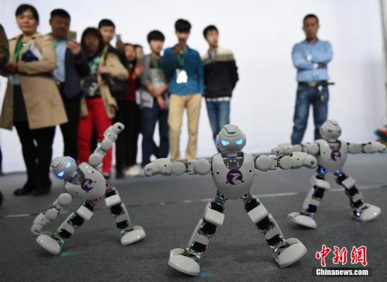 五年规划发布 中国机器人产业站上“风口”