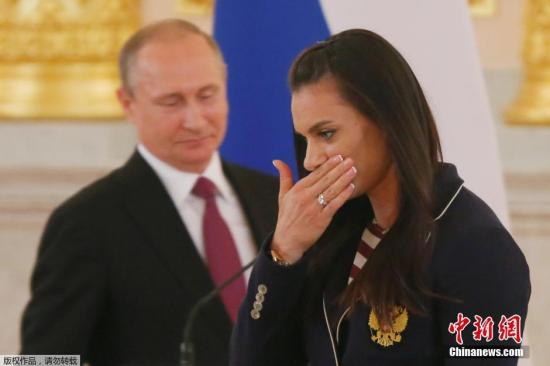 普京呼吁俄运动员向世界证明能力 捍卫运动员荣誉 