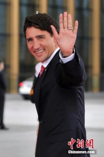 加拿大年轻总理特鲁多乘坐富豪私人飞机度假挨批