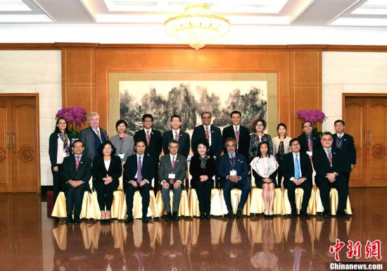 12��5�գ��й�����Ժ�Ȱ�������Ԯƽ�ڱ������������̻ᱱ���߲������һ�С�<a target='_blank' href='http://www.chinanews.com/'>������</a>���� ���� ��