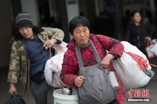 北京去年为1.76万名农民工追发工资1.39亿元
