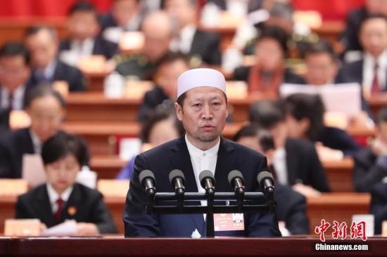 杨发明(资料图)。中新社记者 盛佳鹏 摄 杨发明(资料图)。中新社记者 盛佳鹏 摄