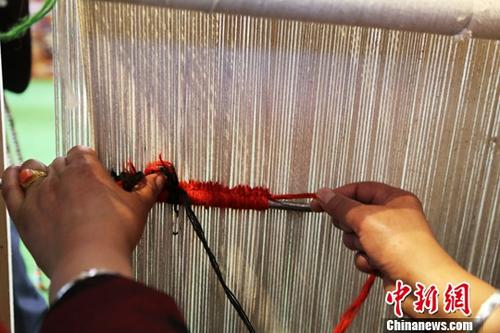 前三季度中国纺织业运行平稳成本、环保压力加大