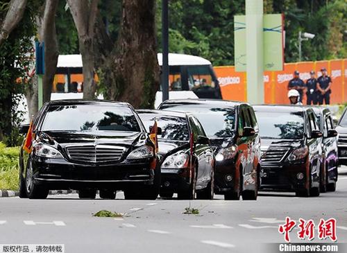当地时间6月12日，金正恩乘车抵达新加坡嘉佩乐酒店，准备参加当日举行的朝美领导人会晤。