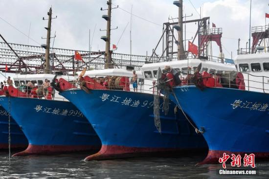 湖北宜城：港航干部骗取旧船拆解补贴资金案剖析