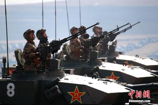 中方受阅部队。 <a target='_blank' href='http://www.chinanews.com/'>中新社</a>记者 李纯 摄 中方受阅部队。 <a target='_blank' href='http://www.chinanews.com/'>中新社</a>记者 李纯 摄