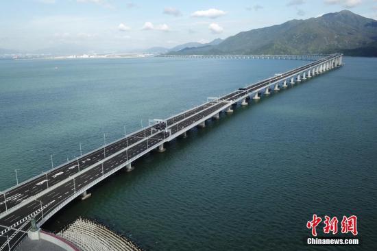 资料图：港珠澳大桥香港段。中新社记者 李志华 摄
