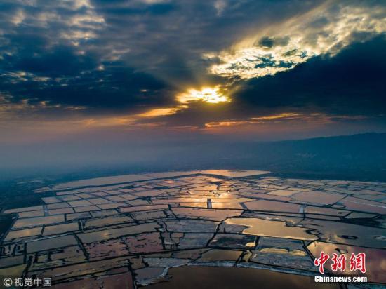 山西旅游与世界互动 老外着迷“人说山西好风光”