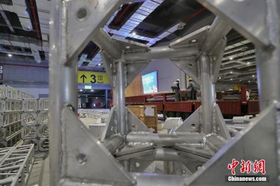 首届中国国际进口博览会将于11月5日在中国国家会展中心(上海)举行。张亨伟 摄 首届中国国际进口博览会将于11月5日在中国国家会展中心(上海)举行。张亨伟 摄