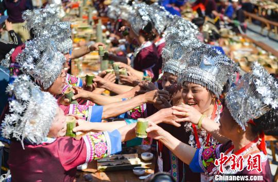 资料图:广西少数民族。 潘志祥 摄 资料图:广西少数民族。 潘志祥 摄