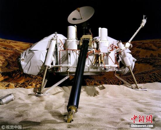资料图：“洞察”号成功在火星的登陆。图片来源：视觉中国