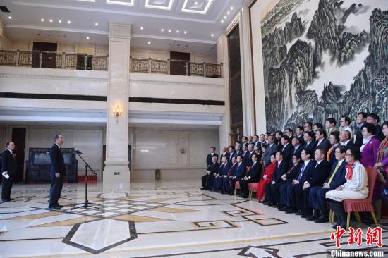 12��18�գ��й�������Ǵ���ǡ�����ͳս��������Ȩ�ڱ�������μӸĸ￪��40������ף��ĺ����Ȱ��͹����Ⱦ������<a target='_blank' href='http://www.chinanews.com/'>������</a>���� ���� ��