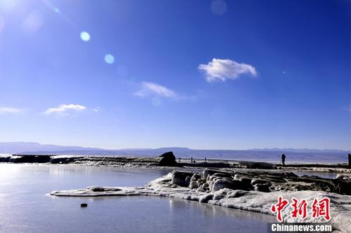 气温偏低致青海湖开湖较历年推迟20天