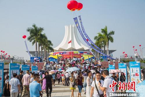 3月6日,南宁市人民对外友好协会会长彭健表示,目前南宁市经中国人民对外友好协会批准的国际友好城市数量已达到23对。图为第十五届中国—东盟博览会场景。<a target='_blank' href='http://www.chinanews.com/'>中新社</a>记者 陈冠言 摄 图为第十五届中国—东盟博览会场景。中新社记者 陈冠言 摄
