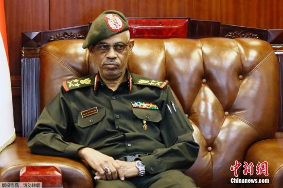 苏丹过渡军事委员会宣布解除全国宵禁_阿卜杜勒-穆罕默德-喀土穆-