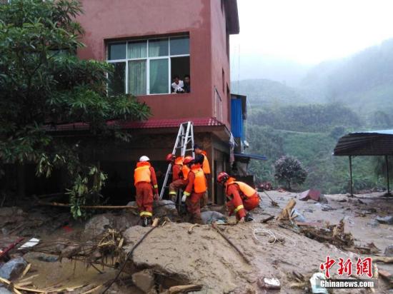 云南地质灾害综合防治体系六年预报避让地质灾害238起