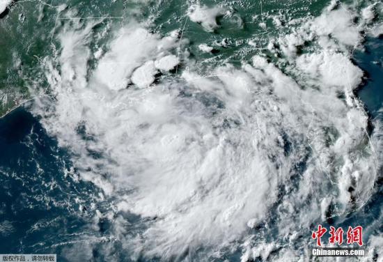7月11日消息，据美国国家飓风中心预测，墨西哥湾内将形成一股热带低压，并于当晚升级为热带风暴。预计这股热带风暴将于本周末对路州、得州的沿海地区造成影响。路州州长约当日宣布全州进入紧急状态。