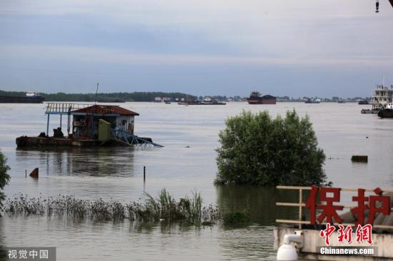 资料图：鄱阳湖洪水。张俊摄 图片来源：视觉中国