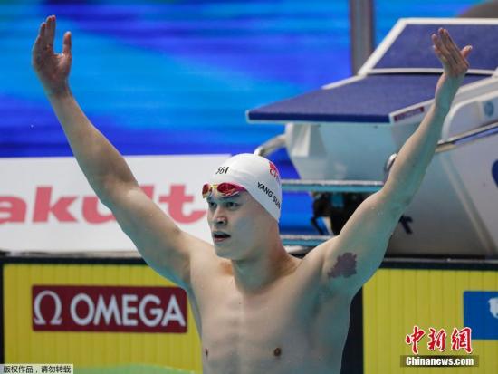 2019年游泳世锦赛男子200米自由泳决赛中，孙杨以1分44秒93的佳绩成功卫冕。