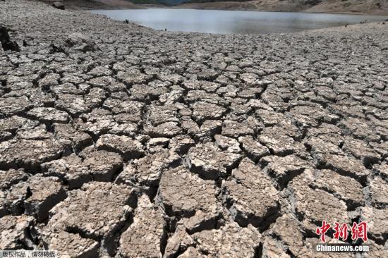 当地时间2019年9月5日，洪都拉斯特古西加尔巴，由于严重的干旱天气，当地向100多万人供应饮用水的拉康塞普西翁水库(La Concepcion dam)干涸，该国宣布进入紧急状态。