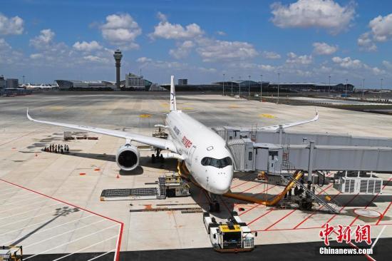 Shanghai Pudong airport launches 24-hour services for travelers
