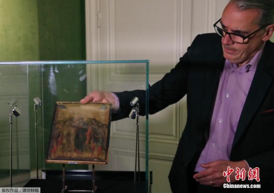 当地时间9月24日，意大利大师契马布埃的一幅13世纪画作，在法国一间厨房被发现。10月27日，该画作以2400万欧元的价格成交。