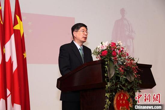 中国驻加拿大外交官阐释中国式民主及全球发展观