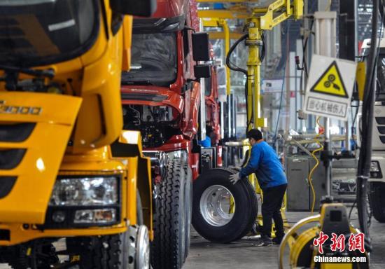 Asia's manufacturing PMI rebounds to 50.4