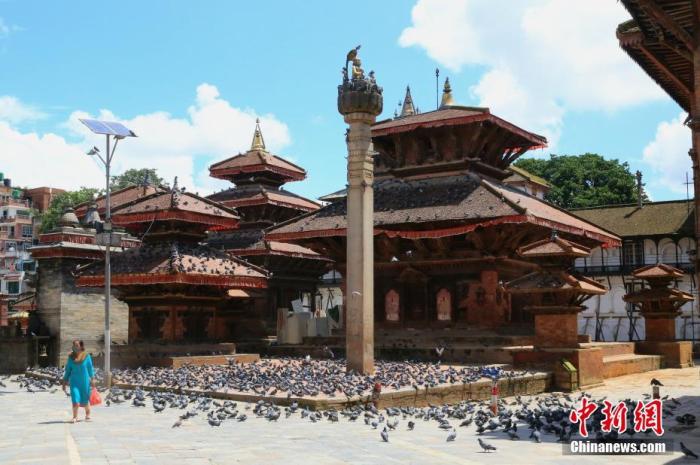 资料图：8月20日，尼泊尔首都加德满都的杜巴广场人迹寥寥。<em></em>
中新社记者 张晨翼 摄
