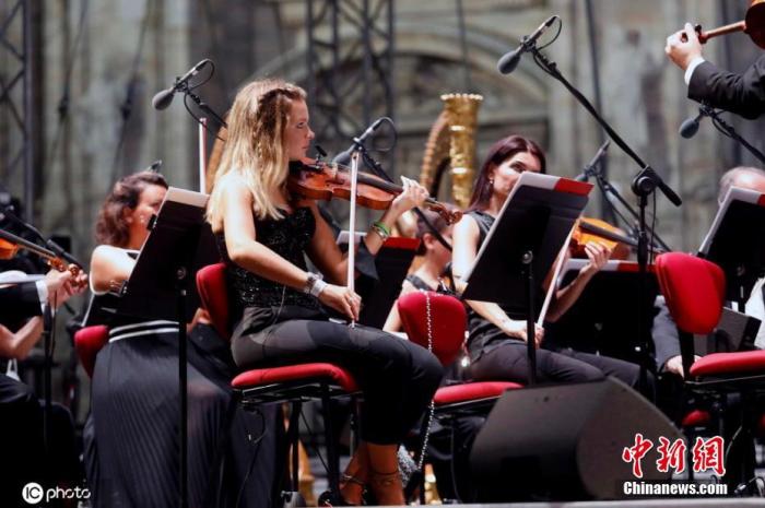 资料图：当地时间9月13日，意大利米兰， Scala交响乐团举行音乐会。
图片来源：ICphoto