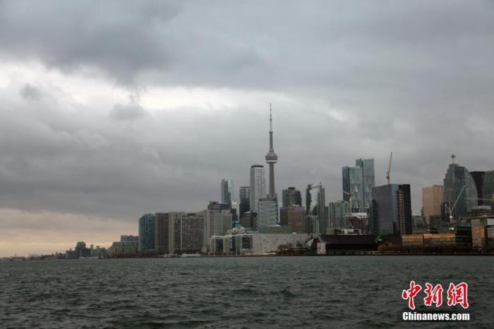 资料图：当地时间11月23日，加拿大最大城市多伦多的天际线。
<a target='_blank' href='http://www.chinanews.com/'>中新社</a>记者 余瑞冬 摄