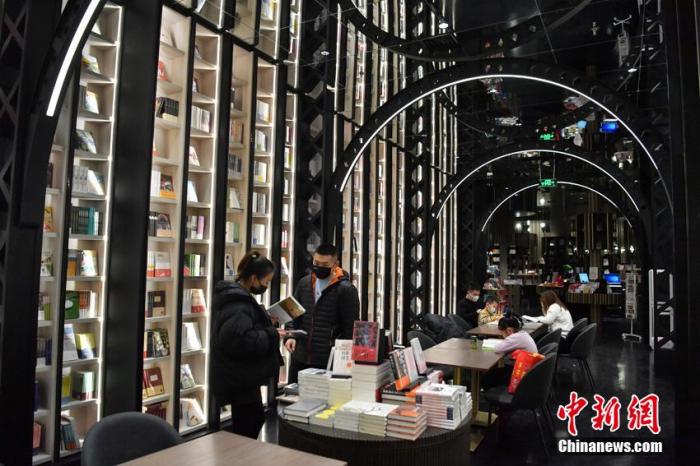 书店竞相转型谋变 中国大众离阅读更近了吗？