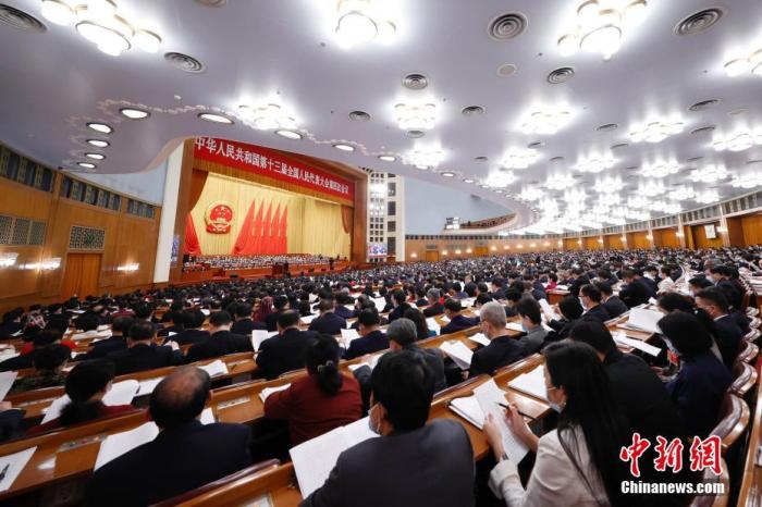 資料圖：3月8日，十三屆全國人大四次會議在北京人民大會堂舉行第二次全體會議。<a target='_blank' href='http://big5.china.com.cn/gate/big5/www.chinanews.com/'><p  align=