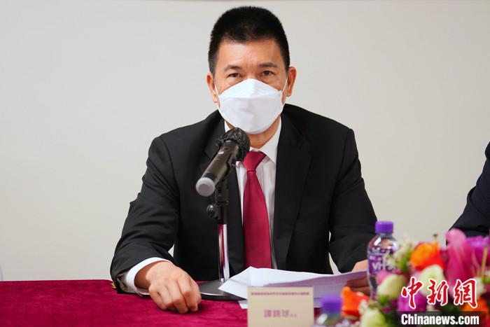 香江名流座谈“香港如何成为中外文化艺术交流中心”