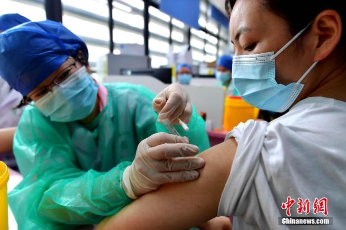 31省区总计汇报疫苗接种新冠病毒预苗230267.9万剂次