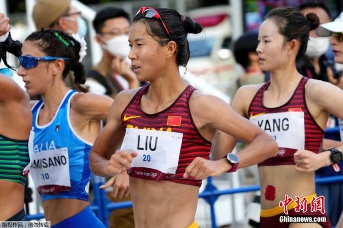 当地时间8月6日，东京奥运会女子20公里『竞走比赛中，里约∑　奥运会冠军、中国名将刘虹以1小时29分57秒获得铜牌。四次¤征战奥运会，收获1金1银1铜，是刘虹竞走生涯的勋章，致敬老将。